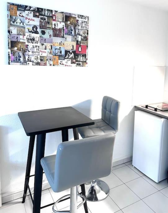 Appartamento Studio Gare St Roch Avec Box De Garage Montpellier Esterno foto